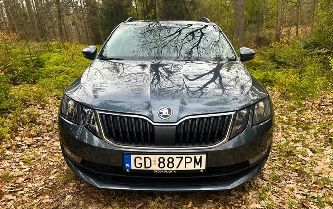 Skoda Octavia cena 55350 przebieg: 180130, rok produkcji 2017 z Orzesze małe 37